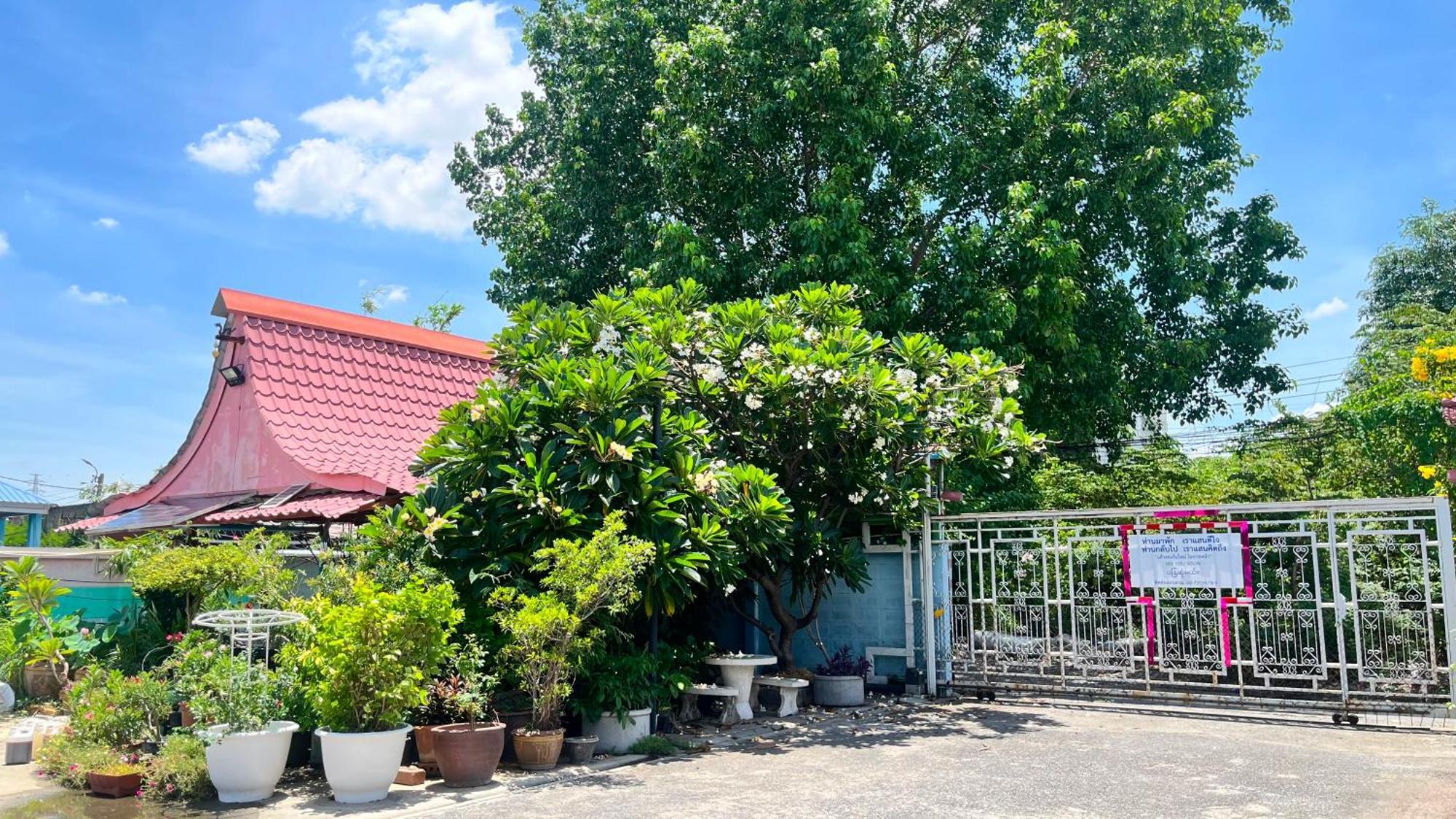 Pa Chalermchai Guesthouse Bangkok Exteriér fotografie